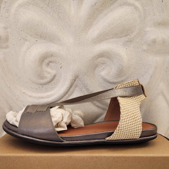 Gentle Souls "Lark Elastic" Flat Sandals in Pewter. NIB. Size 9 - Picture 2 of 12
